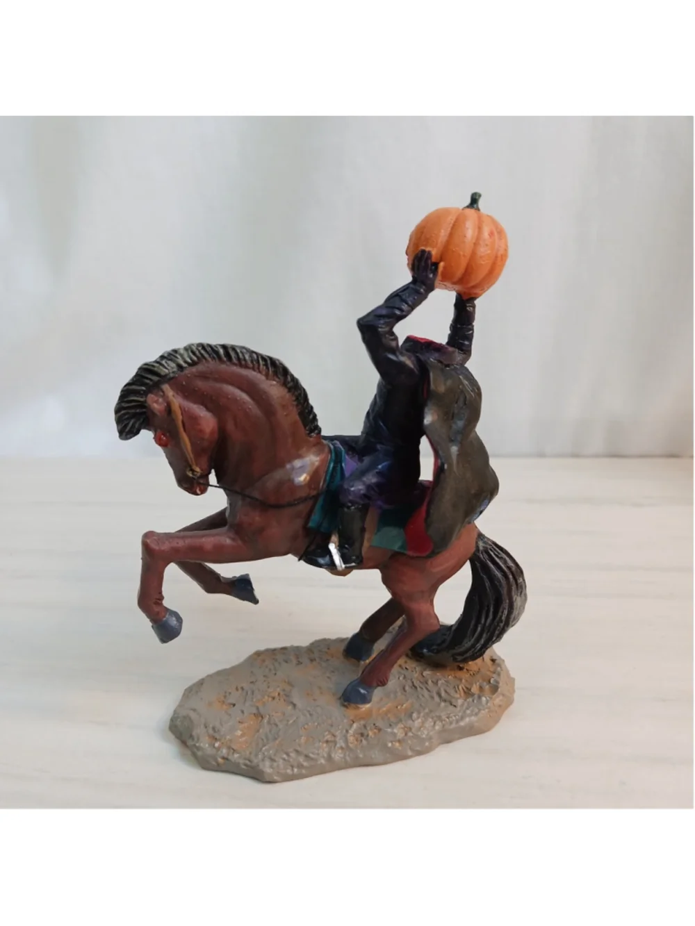 Lemax Halloween Spooky Town HEADLESS RIDER Figure 32777A Village Figurine 2003